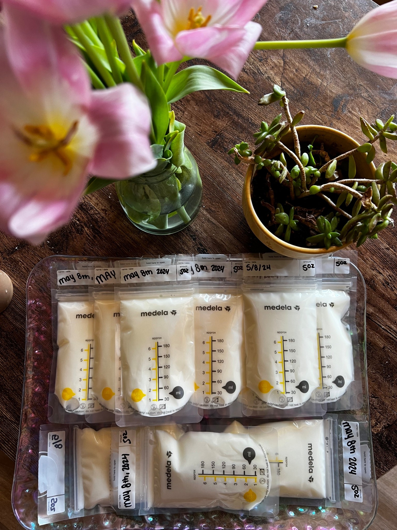 These are my most preferred bags to use when storing my breastmilk. The are very thick, they don’t break when thawing, and I’ve never had one leak. I also like that they brick up well!! 10/10 would recommend!! #breastfeeding #pumpingmom 