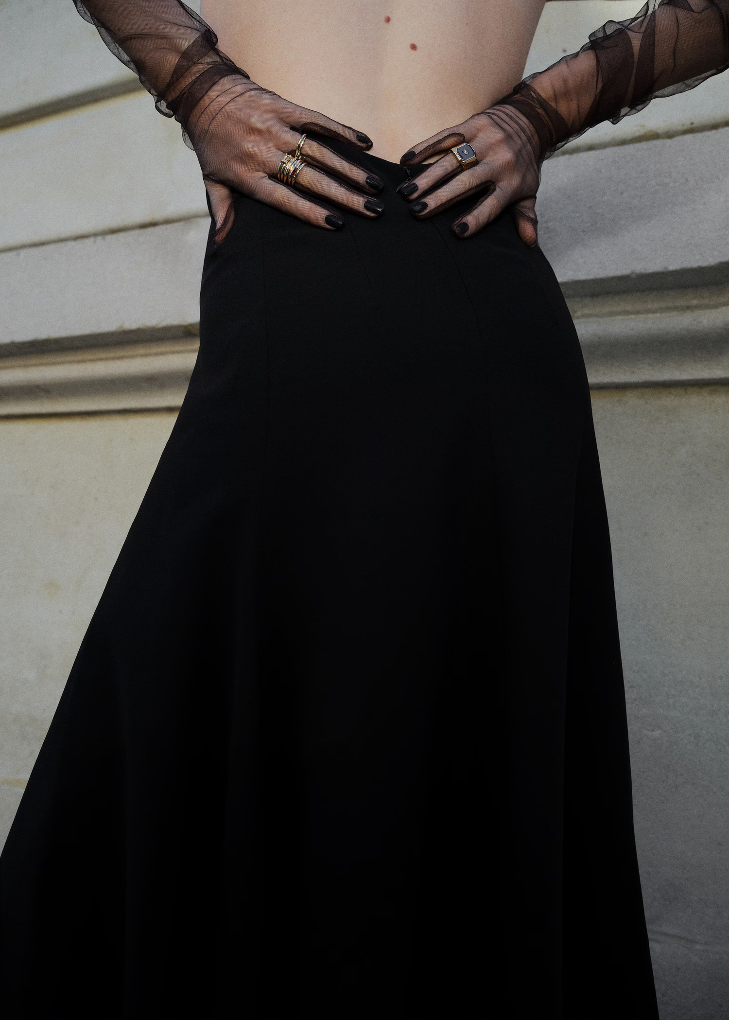 Long semi-transparent gloves - Women | MANGO United Kingdom | MANGO (UK)