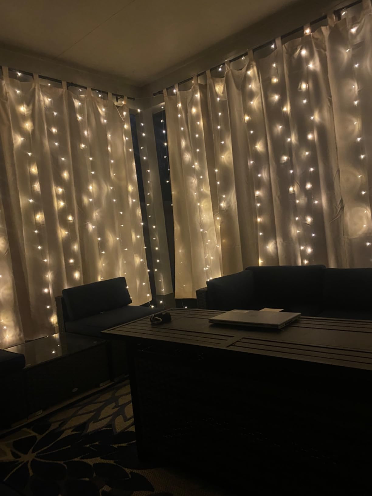 Solhice LED Curtain Lights Outdoor 20ft x10ft, 600 LED Plug in Hanging Christmas String Lights In... | Amazon (US)