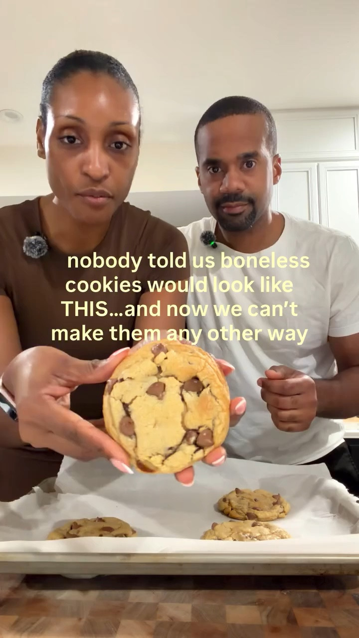 Nobody told us boneless cookie would look like THIS... and now we can't make them any other way. 

Boneless chocolate chip cookies 🍪 Ya’ll tried them yet? 

 

#LTKmorningroutine #LTKfoodie #LTKdayinmylife
