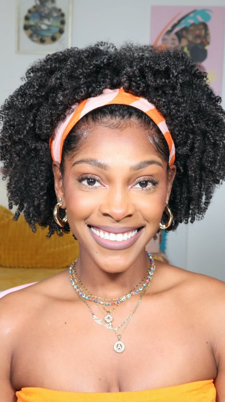 Here's A Simple Way To Style Your Wash N Go🌸

This is an easy way to elevate your wash n go and/or accessorize it. It's also great if you want your hair out of your face or you're stretching out wash day. 

🌸Use an edge control with MAX hold. You don't want an edge control that melts away or turns watery. 
🌸It's important to use a skinny head band under the scarf for the desired look. It keeps the hair in place without giving you a headache, while the scarf is loosely tied for decoration.

Edge control: @taliahwaajidbrand Braids & Edges Smooth Hold Gel

 #hairtips #haireducation #hairfashion #hairtrends #naturalhairsistas #afrohairstyle #blackhairstyles 

#LTKStyleTip #LTKBeauty #LTKTravel