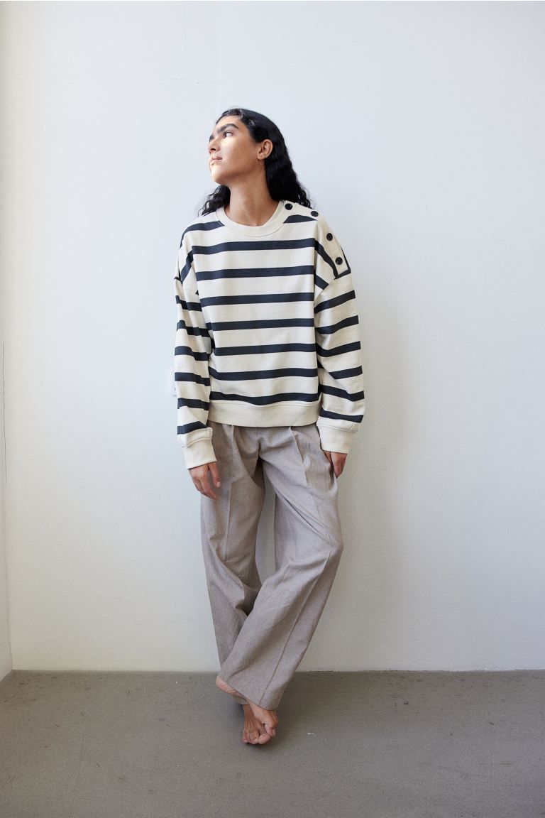 Button-detail Sweatshirt - Cream/black striped - Ladies | H&M US | H&M (US + CA)