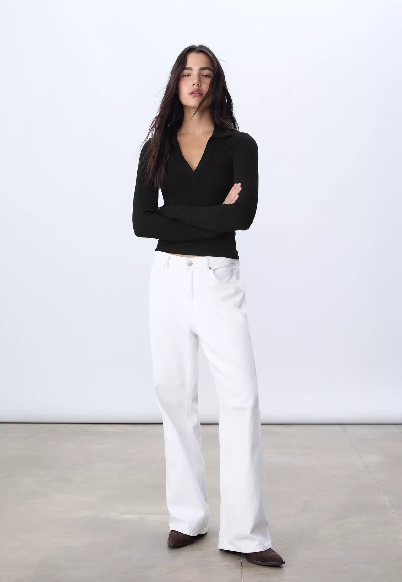 Seamless polo T-shirt - Women's fashion | Stradivarius United Kingdom | Stradivarius (UK)