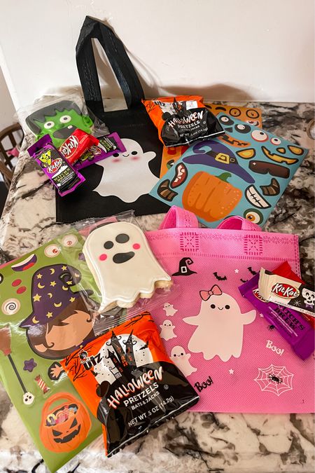 Halloween goodie bags, amazon, halloween, goodie bags, Halloween, candy, halloween candy, target 

#LTKbeauty #LTKkids #LTKHalloween