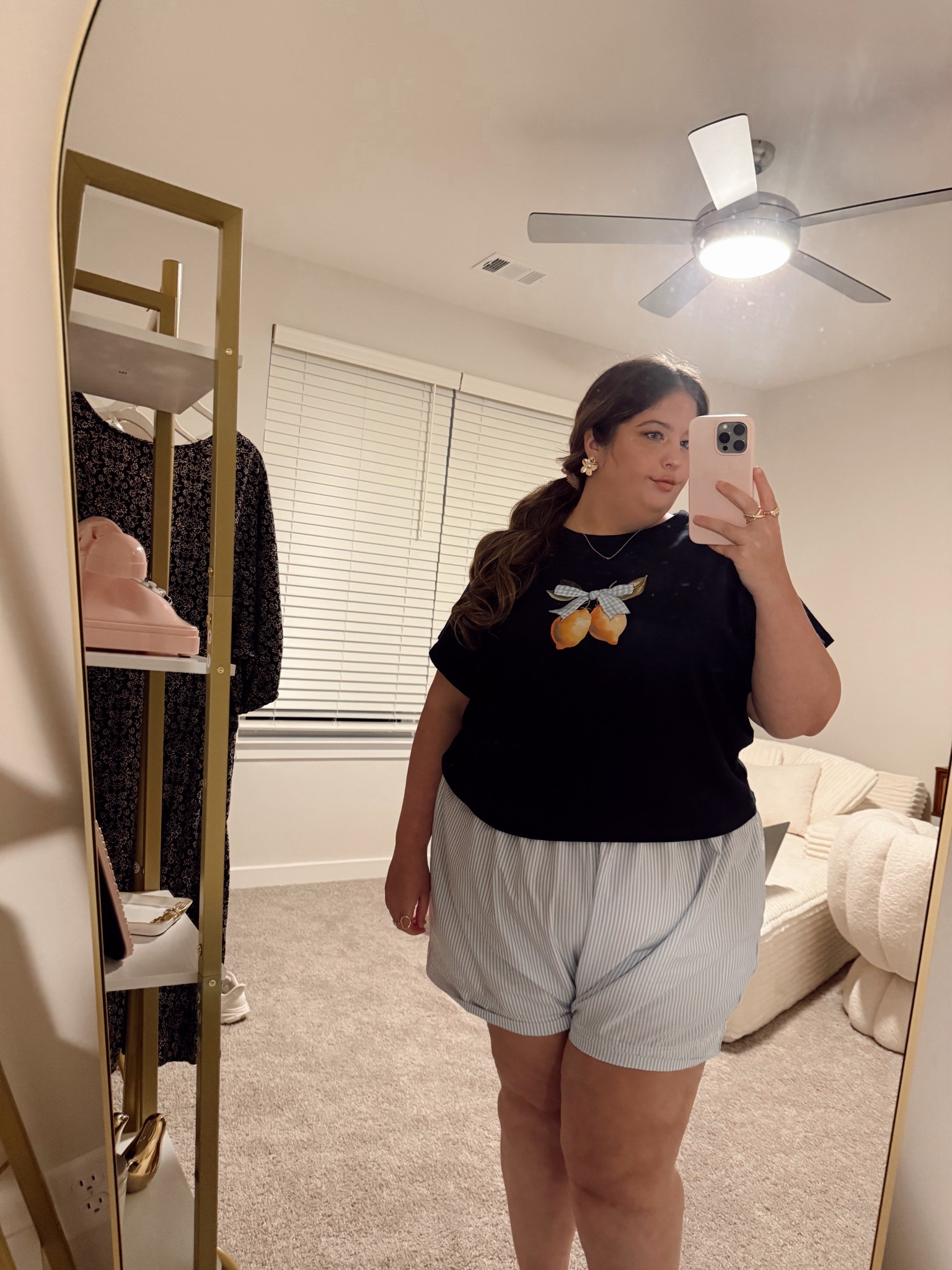 loveee this baby tee wearing a size 3X

#LTKStyleTip #LTKFindsUnder100 #LTKPlusSize