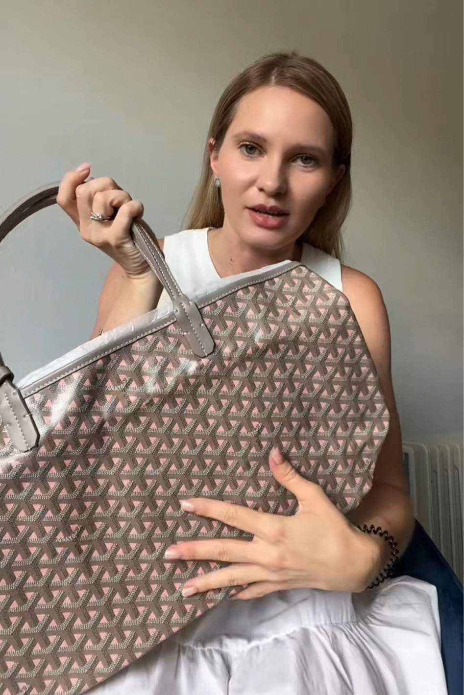 Top quality goyard tote bag dhgate 

#LTKItBag #LTKStyleTip #LTKSaleAlert