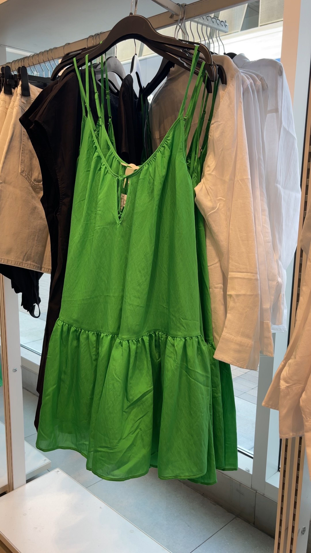 Beautiful green!

#LTKStyleTip #LTKFindsUnder100 #LTKFindsUnder50