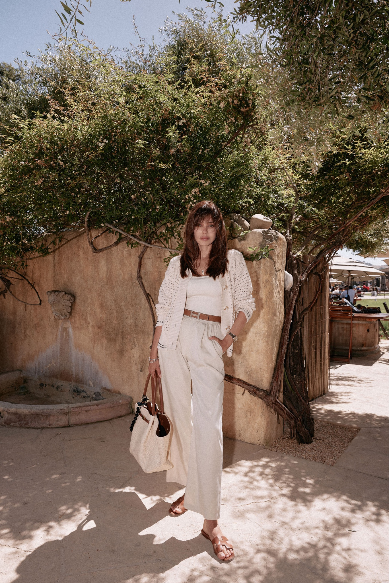 Chic & easy weekend separates from Varley I’ve been wearing non stop 🫶 

Relaxed Knit Cardigan - wearing size XS
Jersey Straight Leg Pants - wearing size XS 



#LTKshoecrush #LTKstyletip