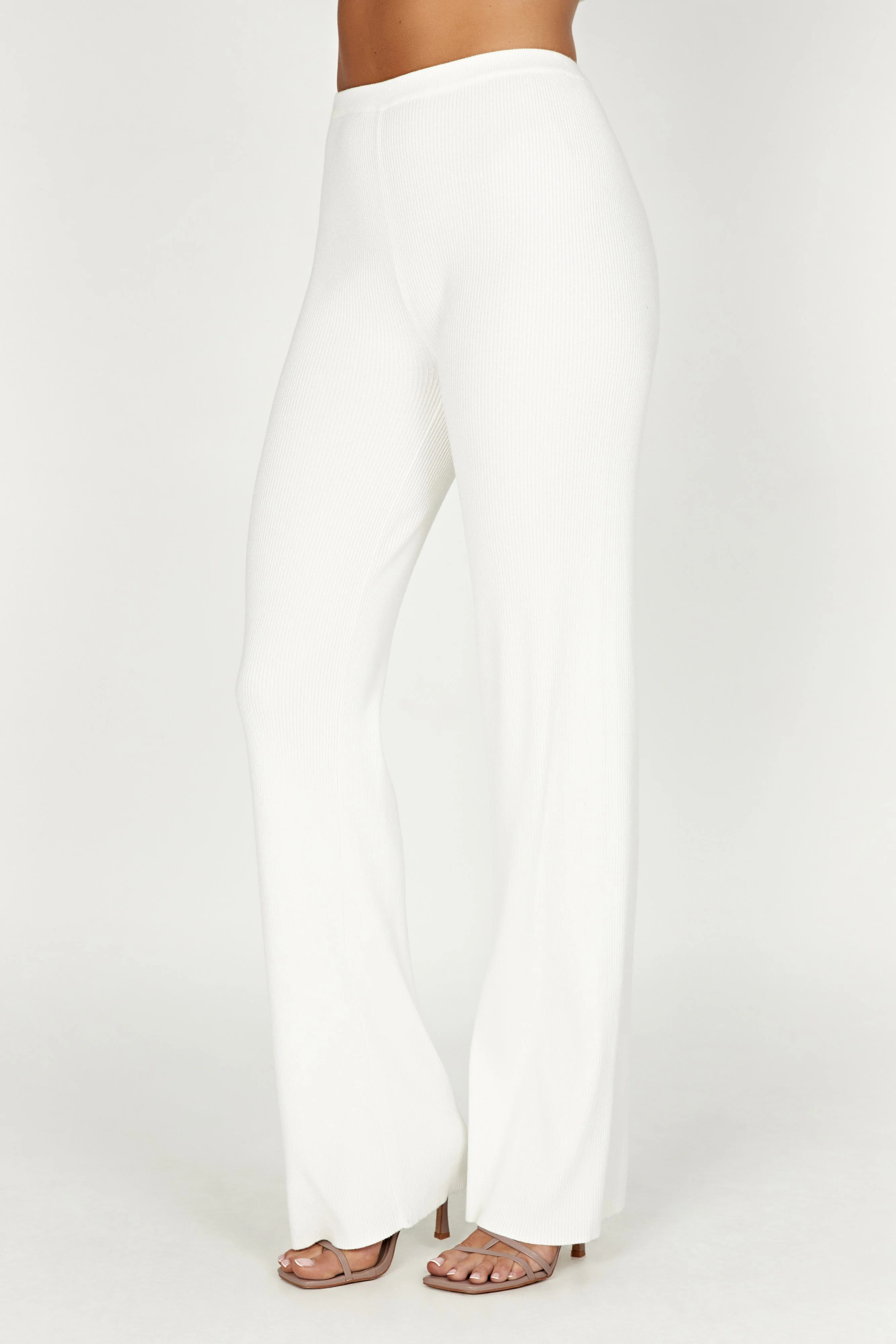 Linnie Straight Leg Knit Pant - White | MESHKI US