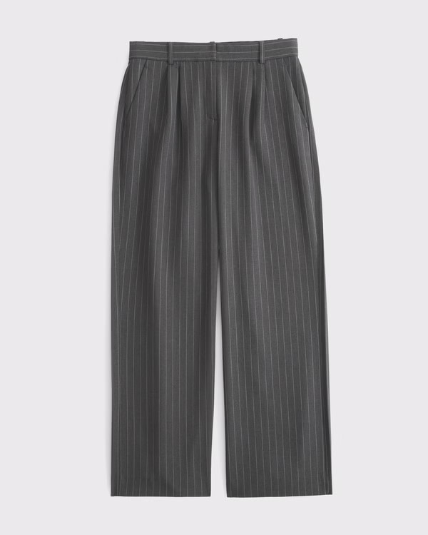 Curve Love A&F Sloane Low Rise Tailored Wide Leg Pant | Abercrombie & Fitch (US)