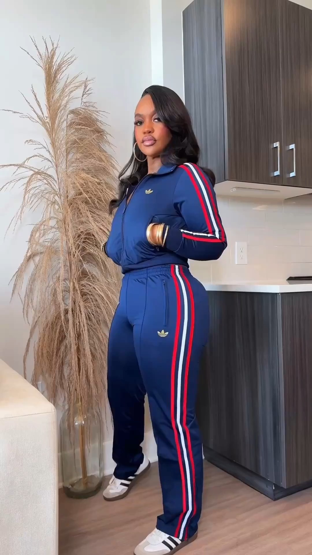 @adidas #adidas #createdwithadidas #adidaspartner
✨Holiday gifting starts with adidas 🤍 From classic Samba OGs to the coziest Originals sets, I wrapped up some of my favorite pieces to help you give the gift of style this season. The fresh colorways, the softness, the comfort… everything is such a vibe! 
✨Whether you’re shopping for someone on your list or treating yourself, these fits make every holiday moment memorable.
Tap to shop all the pieces I featured and find your perfect gift fit ✨
#LTKCyberWeek 

#LTKActive #LTKHoliday