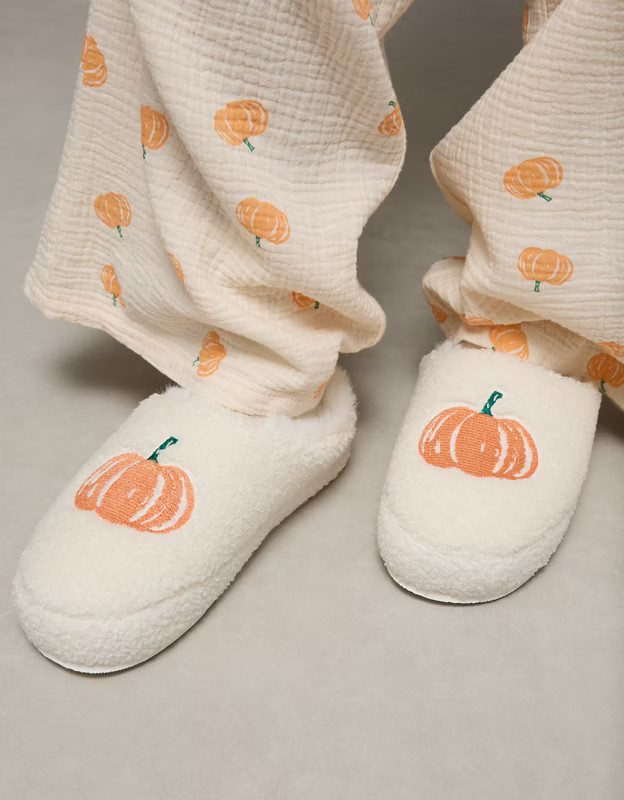 AE Pumpkin Scuff Slipper | American Eagle Outfitters (US & CA)