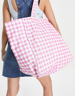 Pieces tote bag in pink gingham | ASOS (Global)