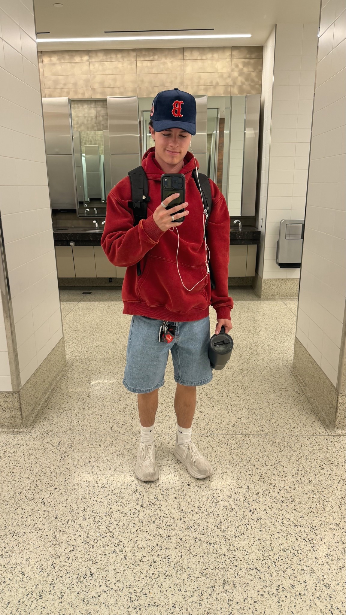Airport fit… (yes my jorts are comfy for the plane) ✈️ 😌

#LTKTravel #LTKMens