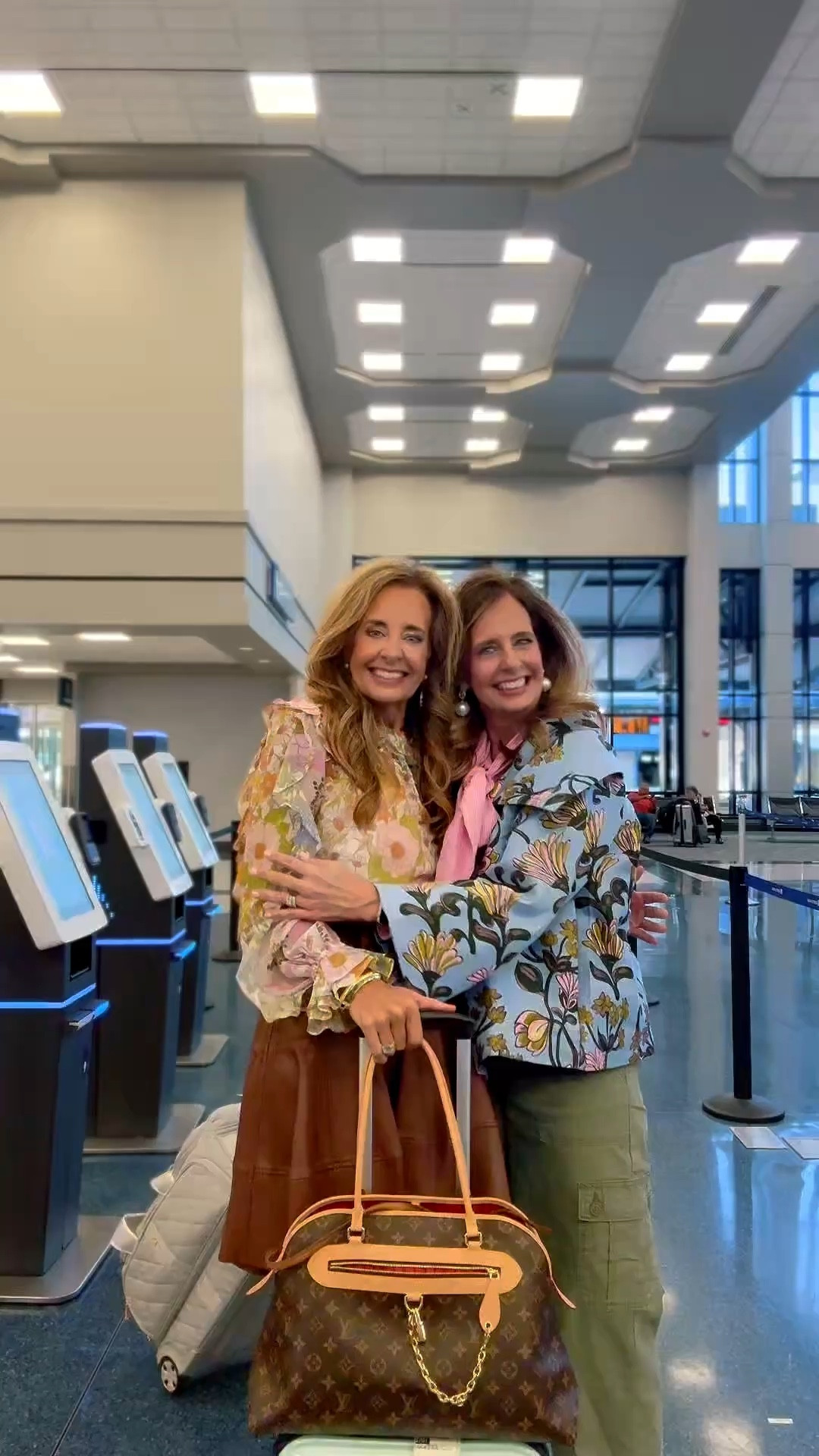  Built in Best Friend - My Twin