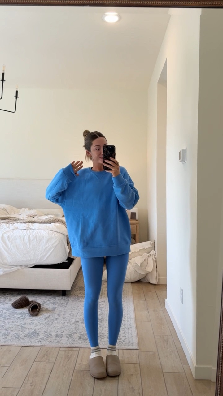 Blue workout set!!! 💙 Wearing medium in sweatshirt and xs in leggings!

#LTKgrwm #LTKootd #LTKActive