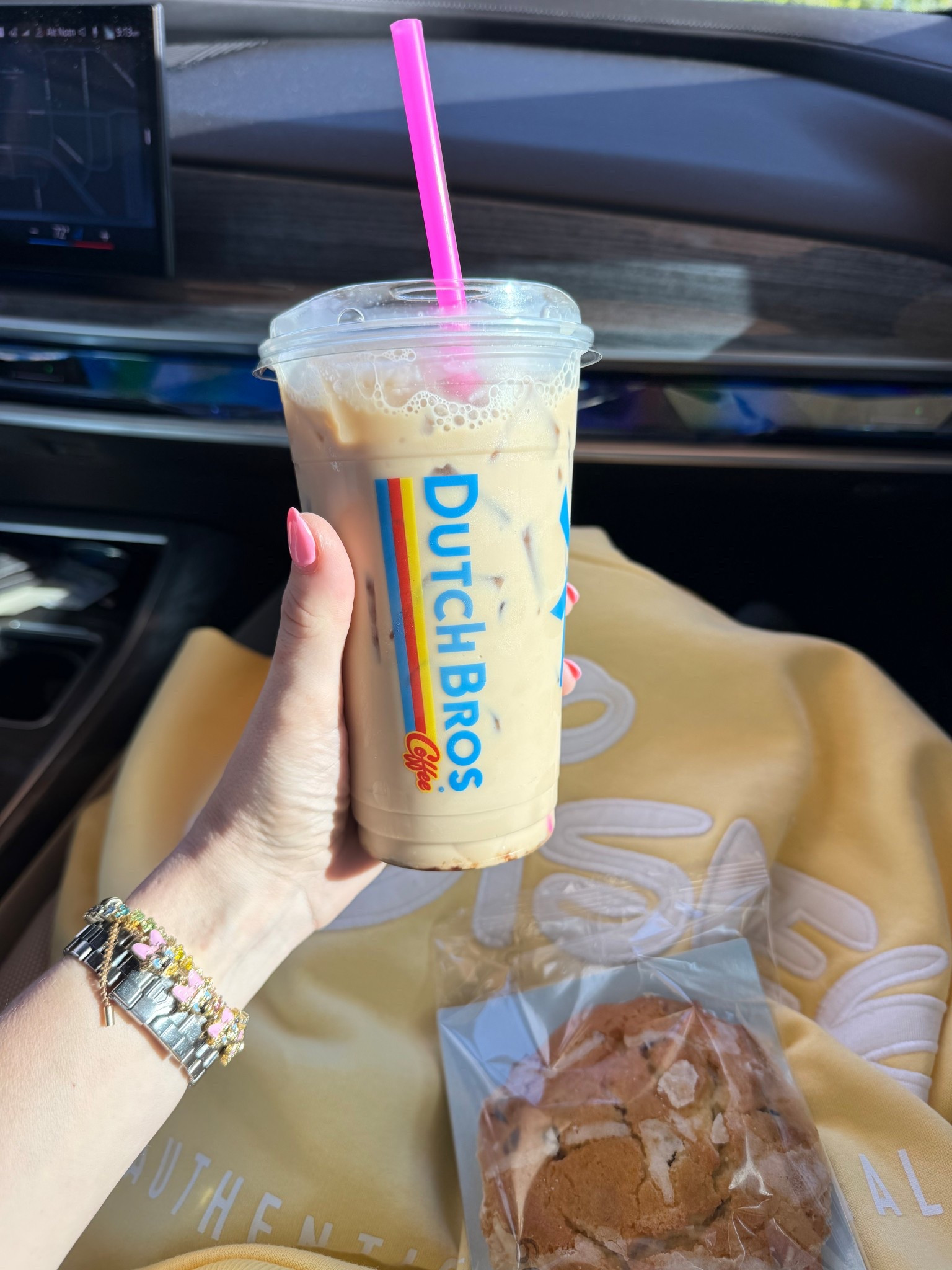 Cozy Disney Mom Look 💛✨ Yellow Hoodie + Everyday Basics


The perfect cozy Disney day outfit 💛🐭 This soft yellow Walt Disney World zip hoodie is such a fun pop of color and perfect for cooler mornings or evenings at the parks ✨ I layered it over a simple tank with my favorite everyday denim and added a little sparkle with my Disney bracelets 💫

An easy, comfortable look that still feels cute and put together for long park days or resort strolling 🫶🏼

Disney mom outfit, Disney hoodie outfit, casual Disney style, comfy park outfit, Walt Disney World apparel, everyday denim outfit, Lululemon tank top, cozy travel outfit, Disney bracelet stack, effortless mom style ✨

#LTKOver40 #LTKmomlife #LTKTravel