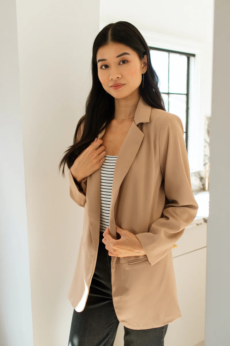 Wells Blazer | Carly Jean Los Angeles