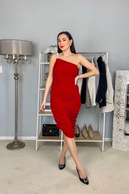 Holiday outfit idea ❤️ Red dress 30% off! Also comes in black. 

Red ruched midi dress size small, fits slightly big in chest area (also comes in black)
Black heels with crystal buckle details size 37.5, TTS

Holiday dress
Red dress 
Christmas dress 
New Year’s Eve dress 
Holiday outfits 
Date night outfit 



#LTKCyberWeek #LTKparties #LTKHoliday