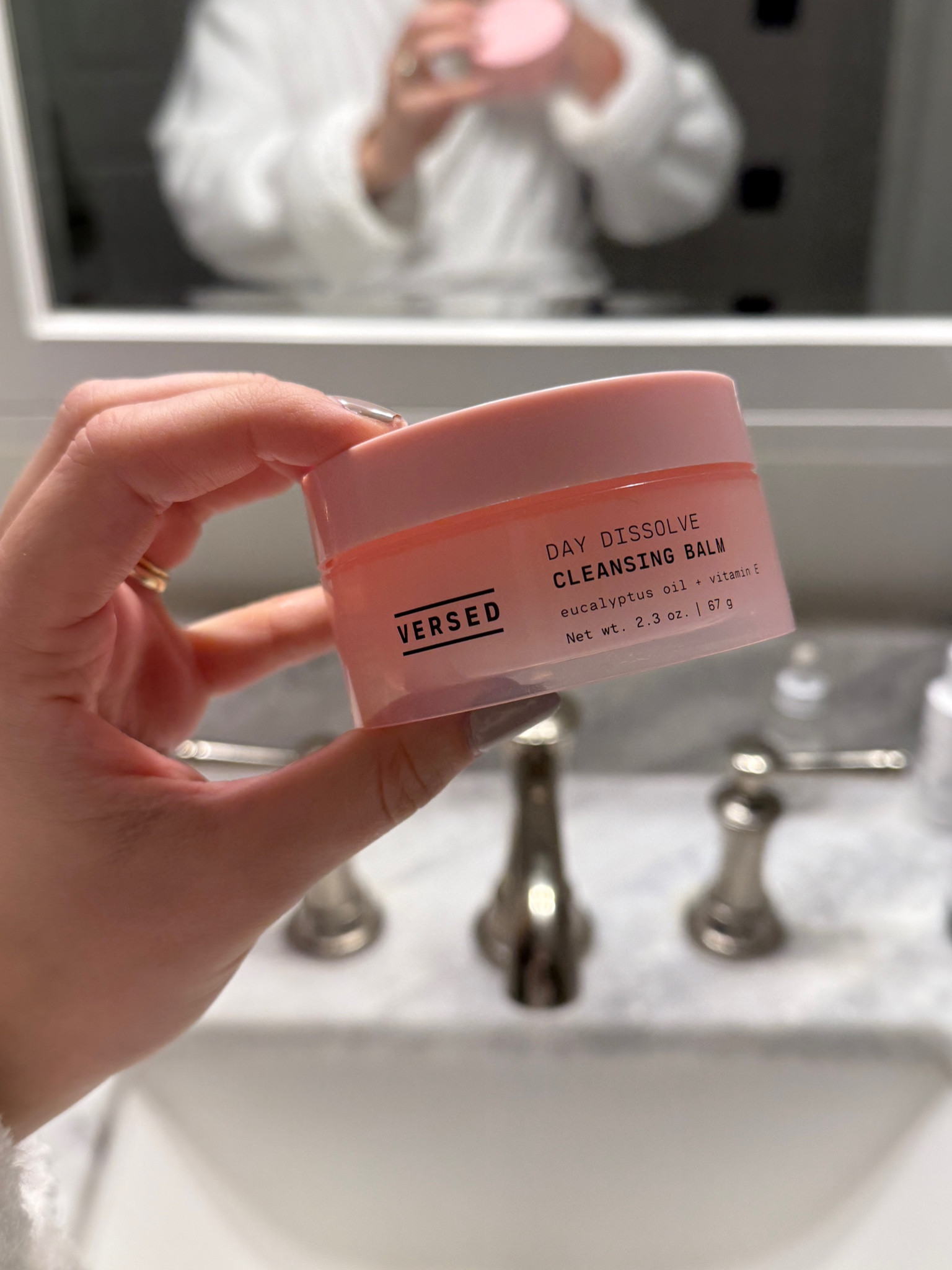 Best oil based  makeup remover

#LTKFindsUnder50 #LTKGiftGuide #LTKBeauty