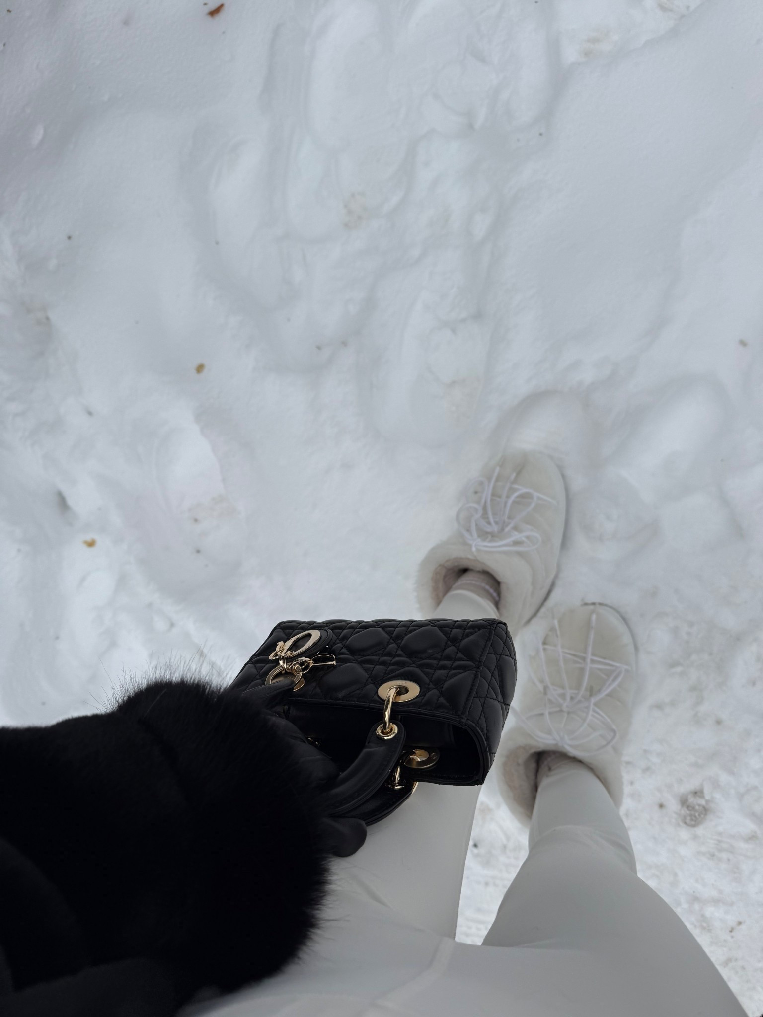 moon boots all winter 🤍

#LTKGiftGuide