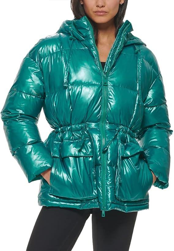 Levi's Women's Megan Hooded Quilted Puffer Jacket with Adjustable Waist | Amazon (US)