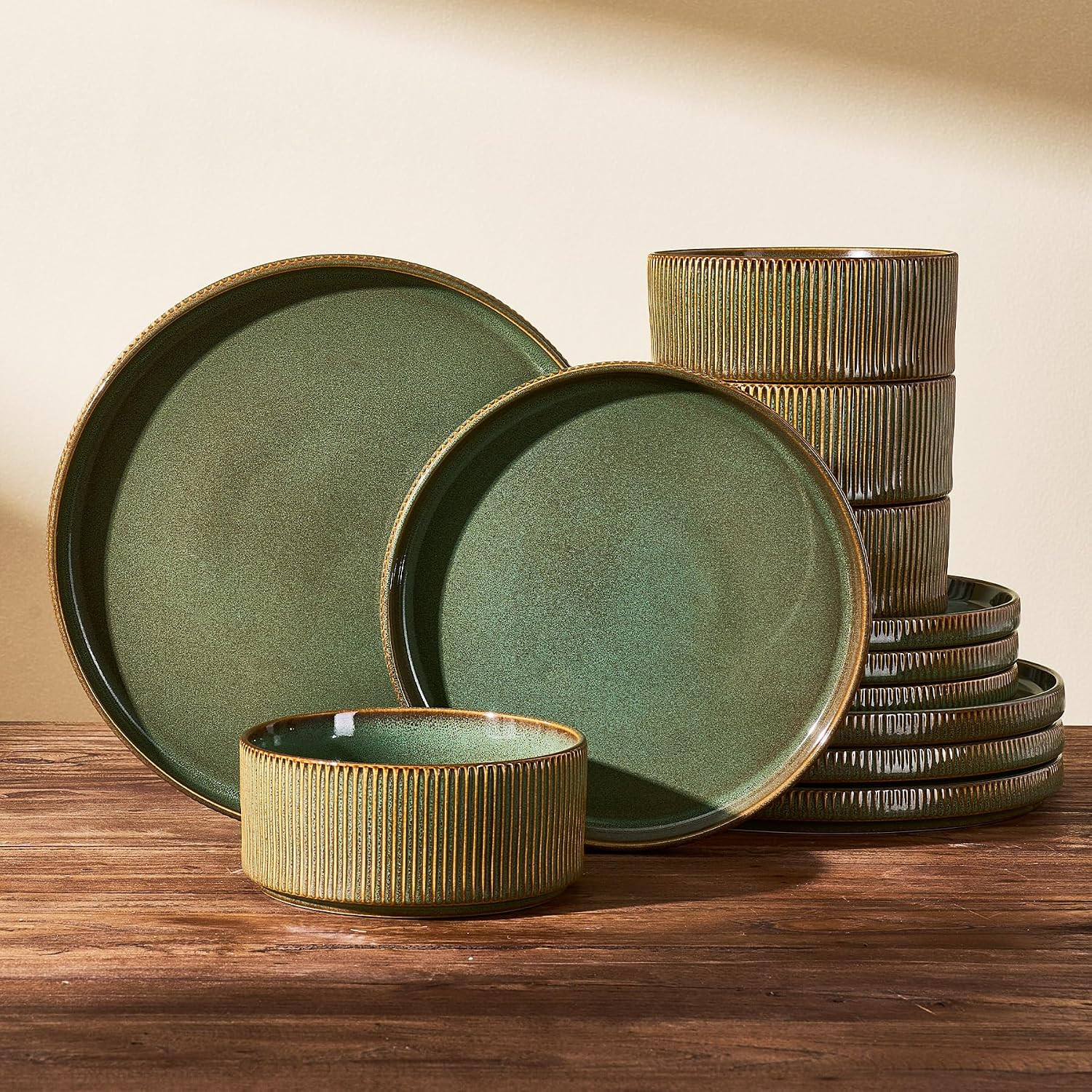 Dinnerware Set for 4, Reactive Glaze Plates and Bowls Sets | Amazon (US)