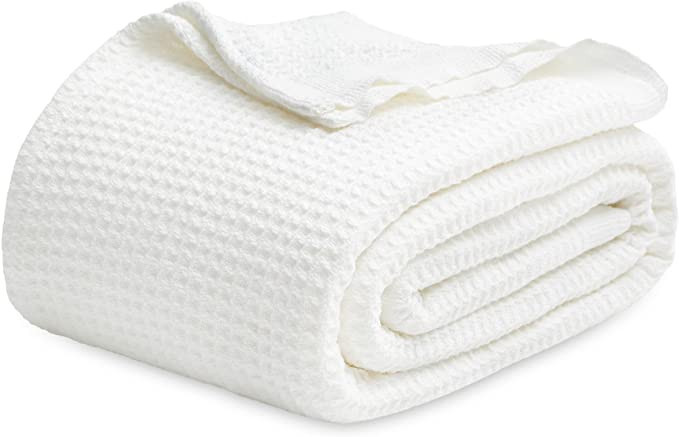 Bedsure 100% Cotton Blankets Queen Size for Bed - 405GSM Waffle Weave Blankets for All Seasons, W... | Amazon (US)