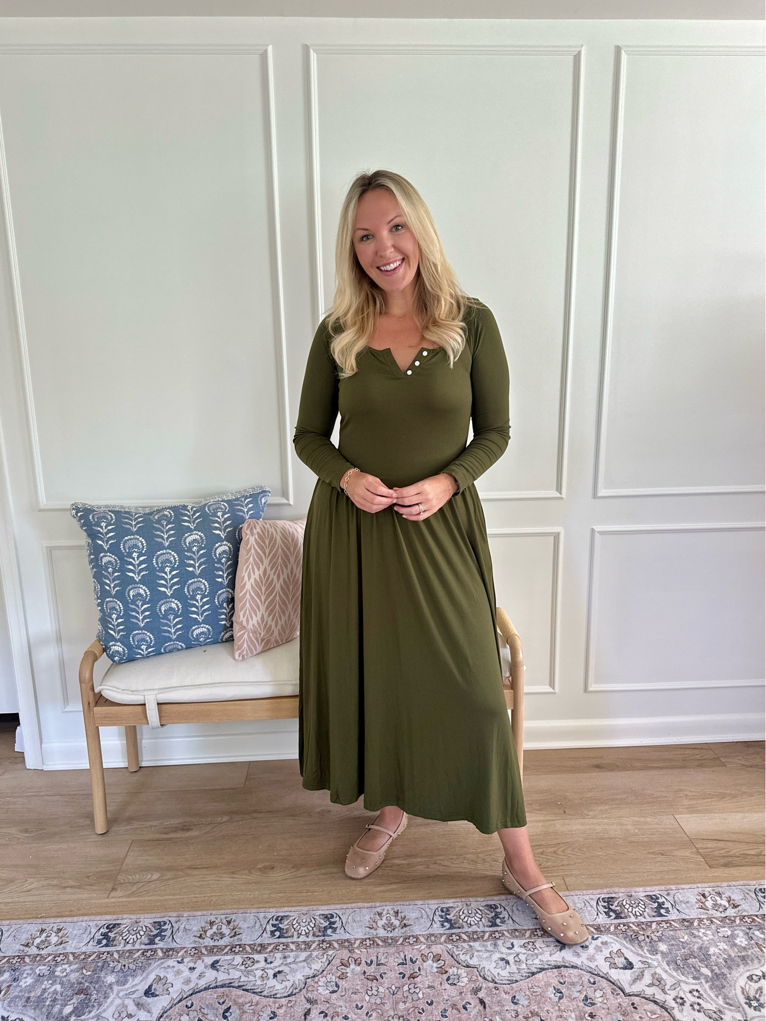 This dress is IT yall 🤩🤩 it’s stretchy and comfortable and has pockets! It also comes in other great colors but I’m loving this green for fall! Fall outfit - work dress - date night outfit - teacher outfit 

#LTKStyleTip #LTKWorkwear #LTKMidsize