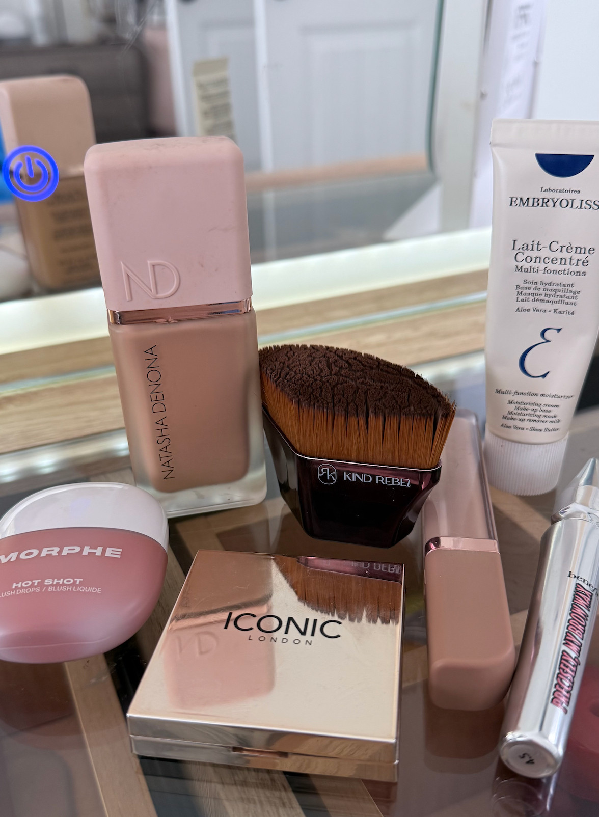 Fondation N9, Concealer N3, Blush Natural Heat, Liner Sweet Heart, Lip Peachy  

 #LTKBeauty