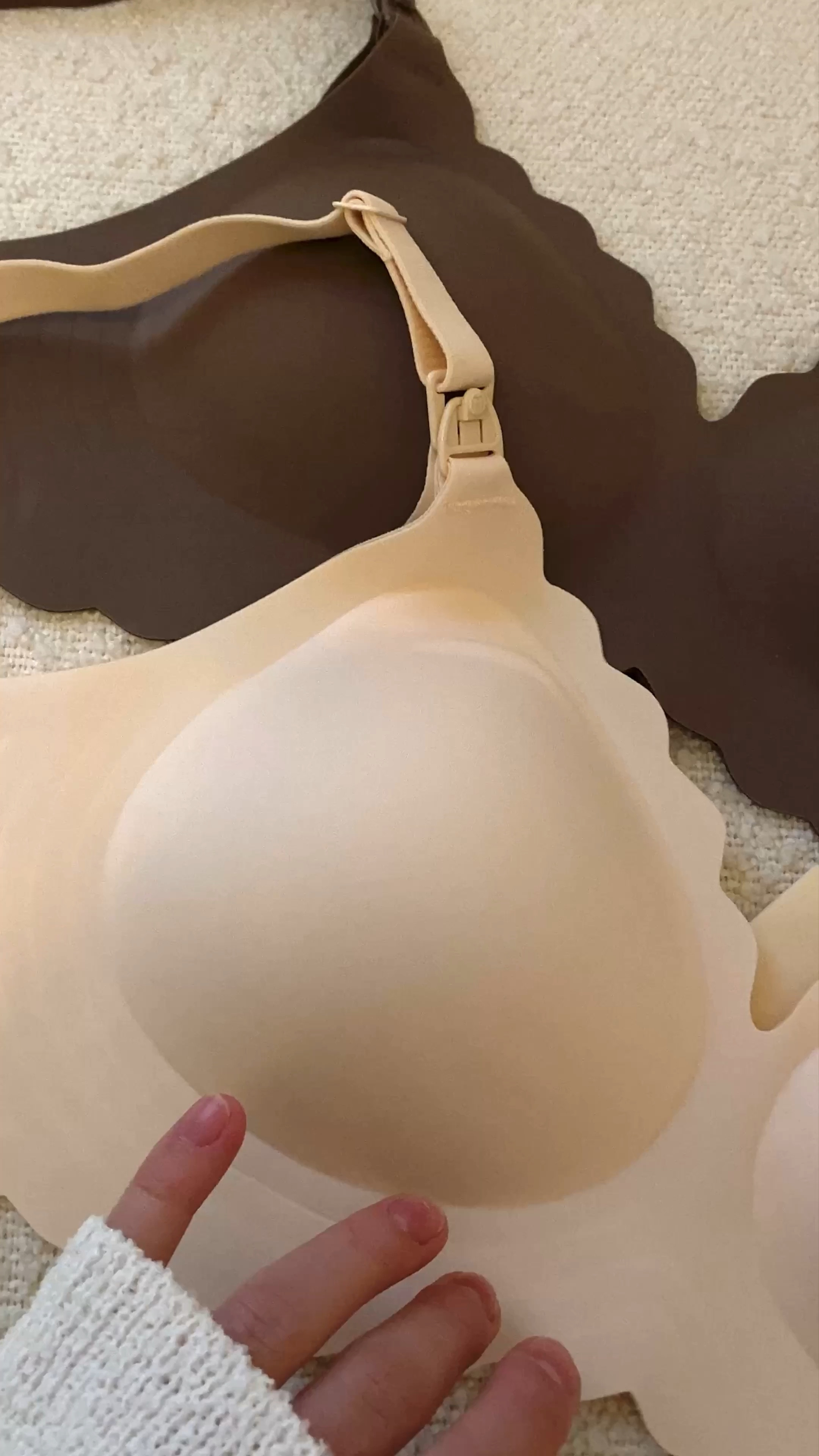 MOMCOZY Wearable Electric Breast Pump & breastfeeding Bras

#LTKbump #LTKbaby #LTKeurope