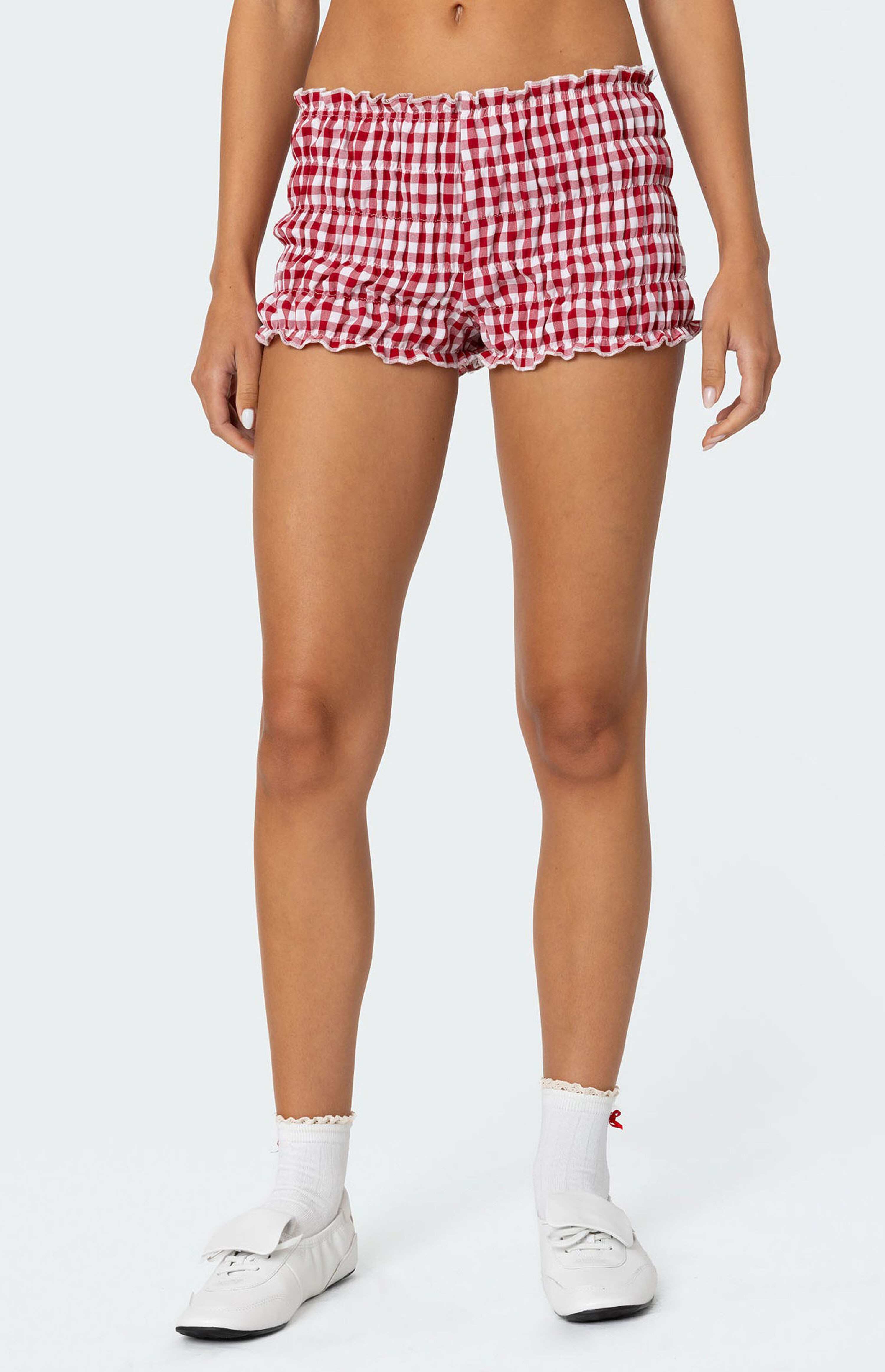 Edikted Gingham Scrunch Shorts | PacSun
