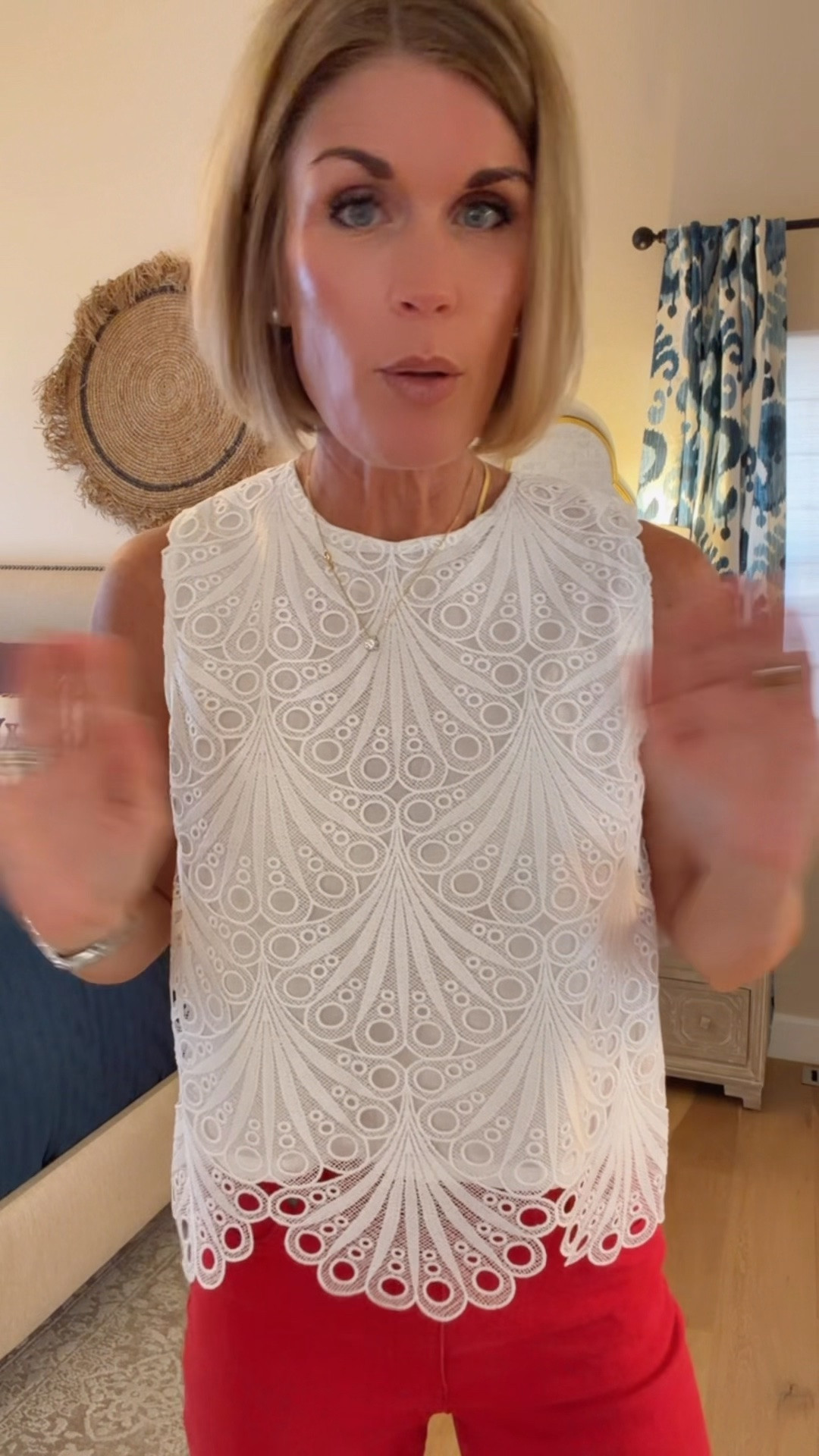 The quality of this top is sooooo good and only $30 🙌

#LTKOver40 #LTKmomlife #LTKgrwm