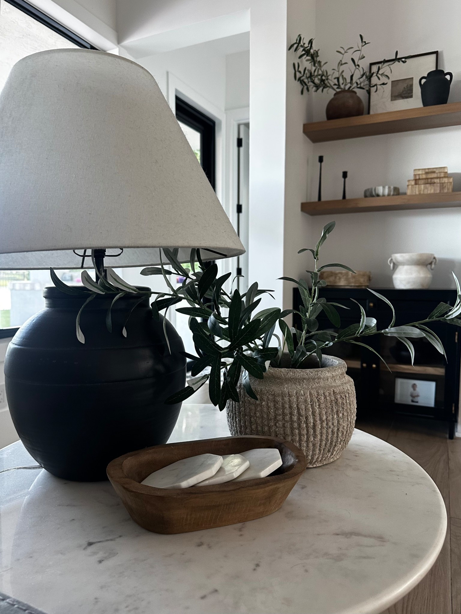 End table decor,marble decor, neutral, olive stems, organic vase

#LTKHome #LTKSeasonal