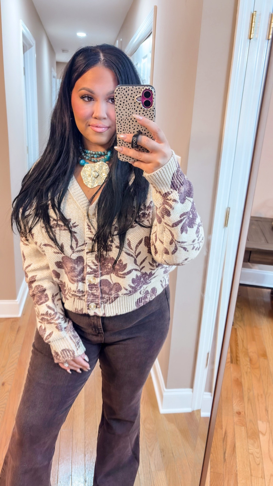 The perfect fall outfit if you’re heading to Vermont , Montana or Colorado 🫎🍁🍂

#LTKootd #LTKgrwm #LTKMidsize