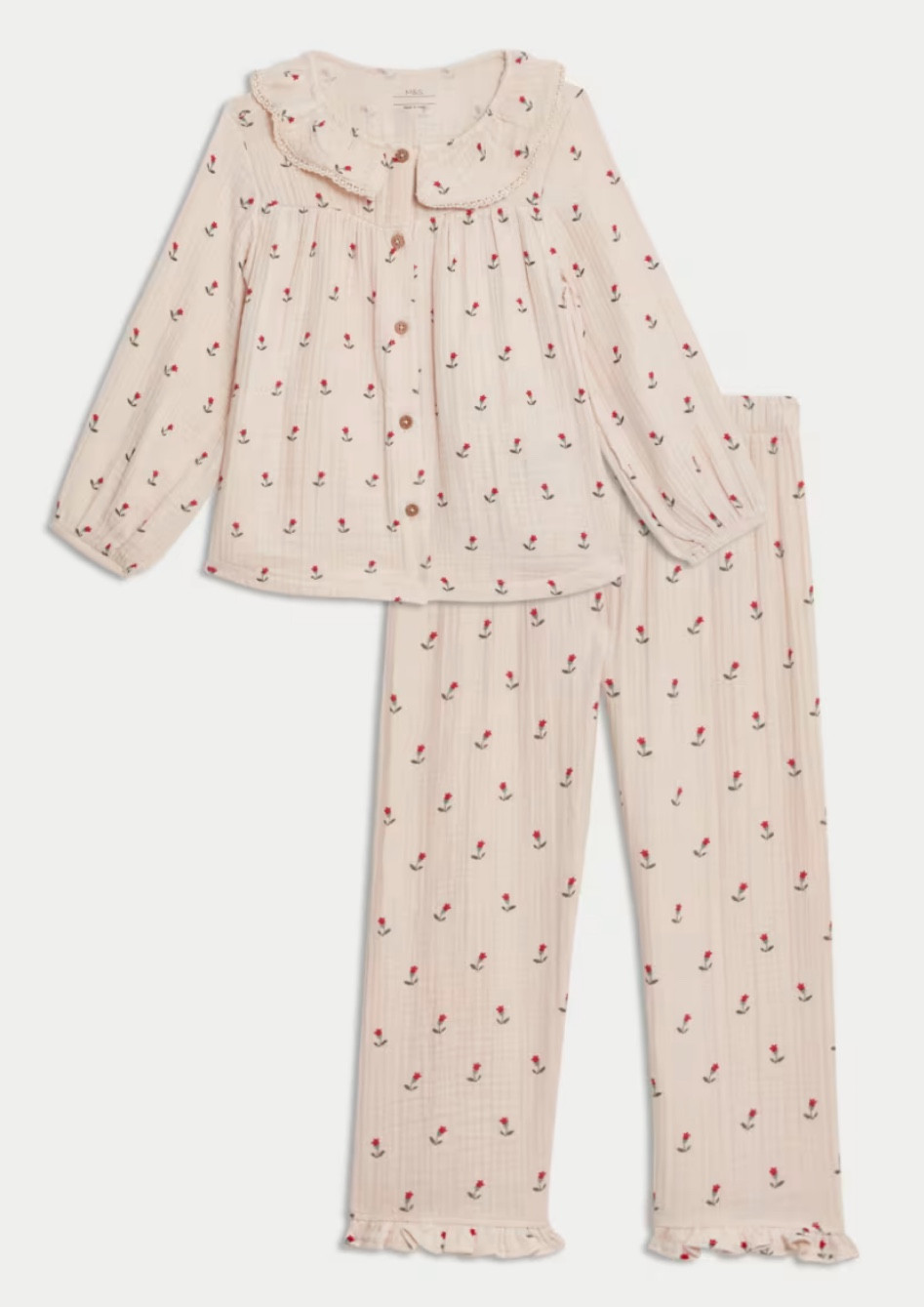 I’ve found the sweetest girls pyjamas in a beautiful flower & plain print ✨