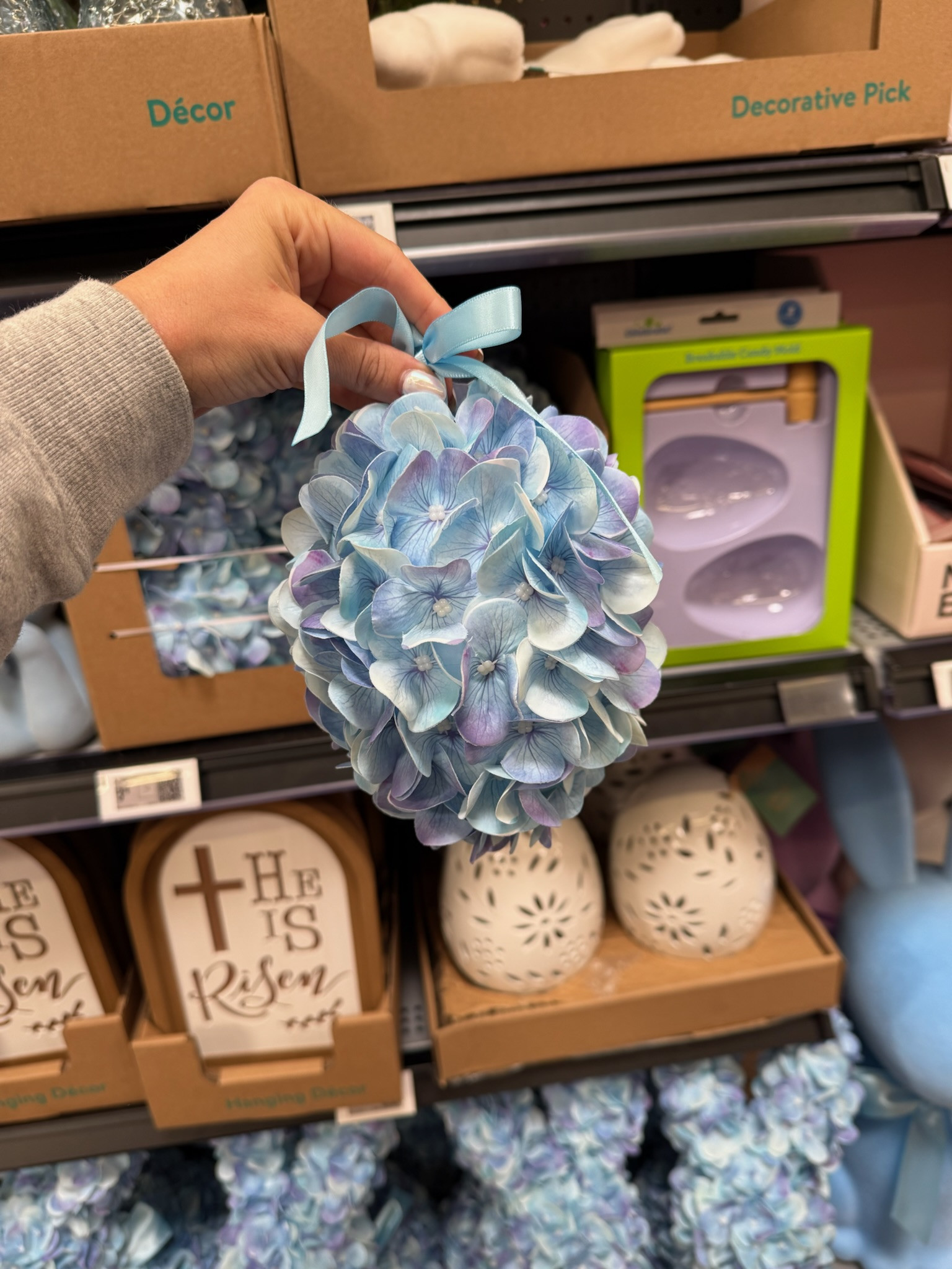  Loving the hydrangeas for Easter!!

Easter, Easter bunnies, Walmart Easter decor, Easter decor, easter wreath, front door decor, Easter bunny decor, Mallory Lee Richardson

 

#LTKHome #LTKdayinmylife #LTKSeasonal