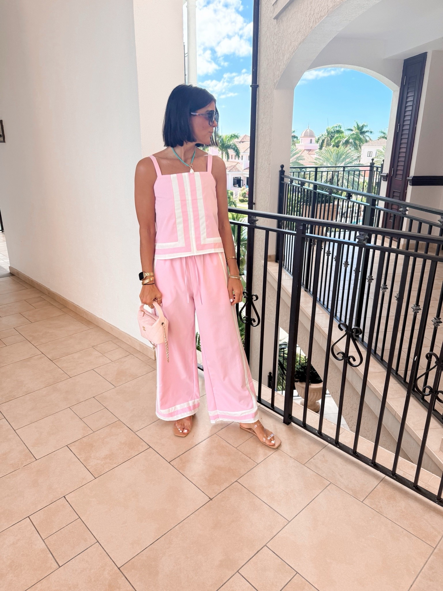 Size small in set

#LTKgrwm #LTKmomlife #LTKootd