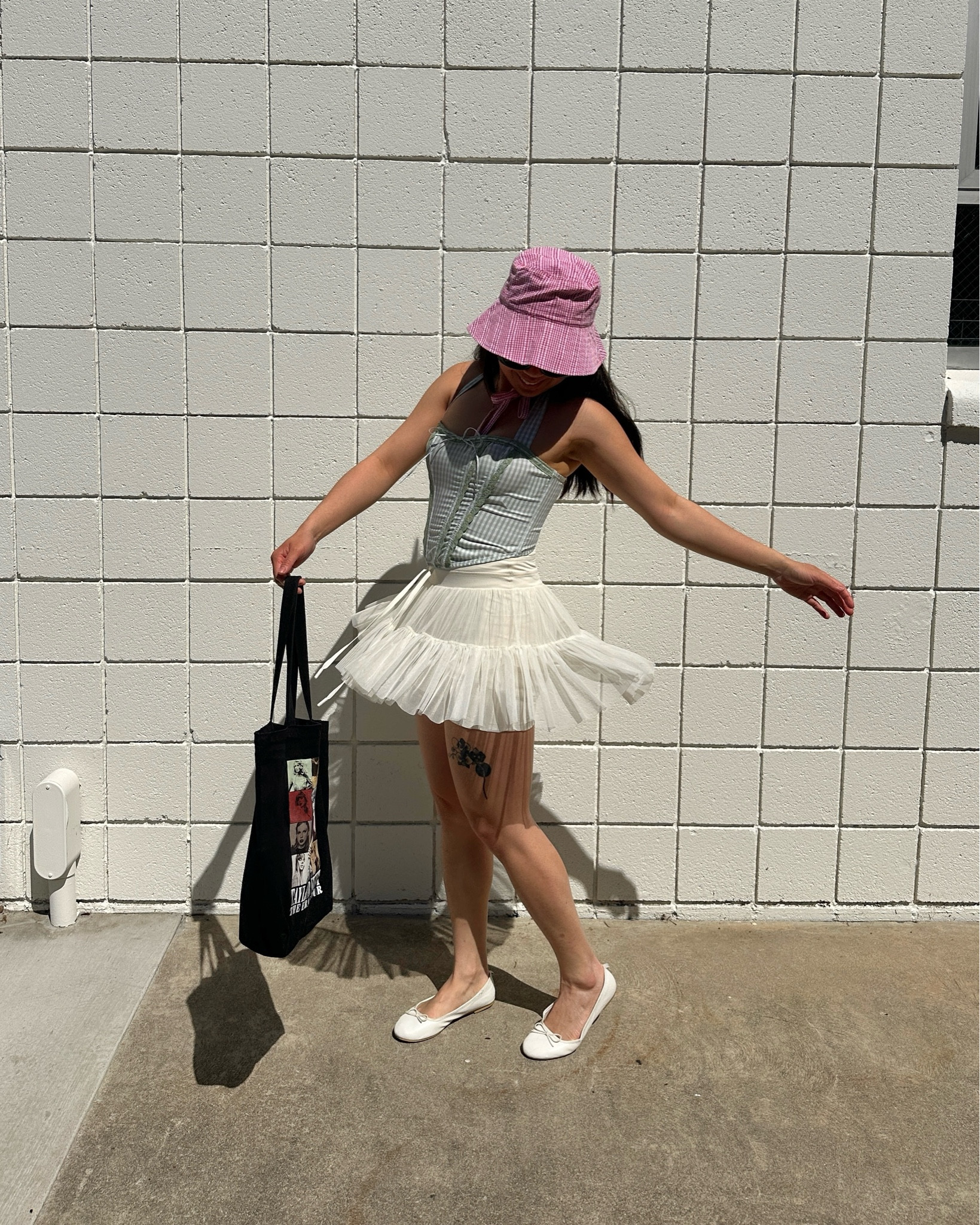 One of my fav outfits it's so comfy plus Taylor coded! 

#LTKstyletip #LTKActive #LTKfindsunder100