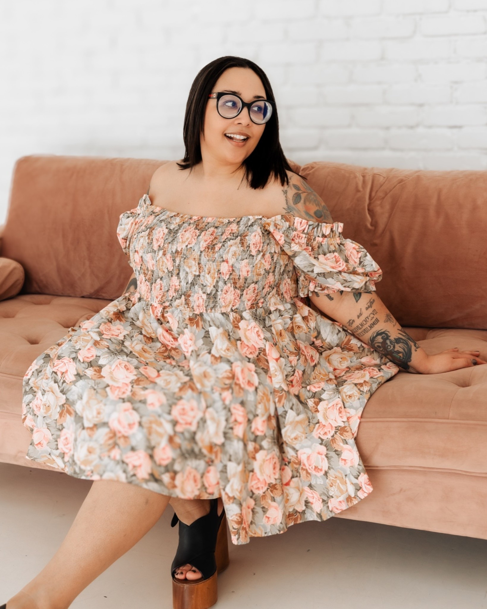 Selkie dresses, whimsical fashion, floral dresses, apron tops, statement pieces, and how to style romantic clothing without looking like you’re wearing a costume. A little color, print, volume, and personality for anyone who’s tired of beige and wants their everyday wardrobe to feel a bit more fun 🎀

#LTKdayinmylife #LTKootd #LTKPlusSize