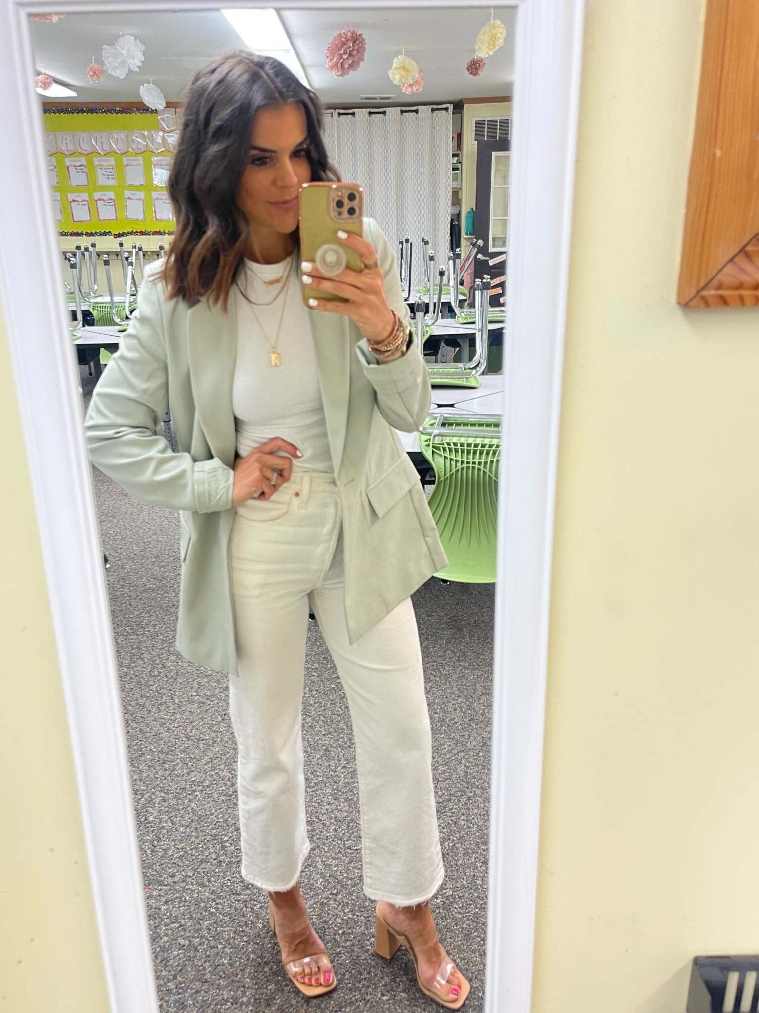 Today’s classroom #ootd 
Amazon blazer, 30% off! Size small 
Walmart tee, size small 
Levi jeans, size 26. Tts 
Target heels, Tts 

#LTKSeasonal #LTKstyletip #LTKsalealert