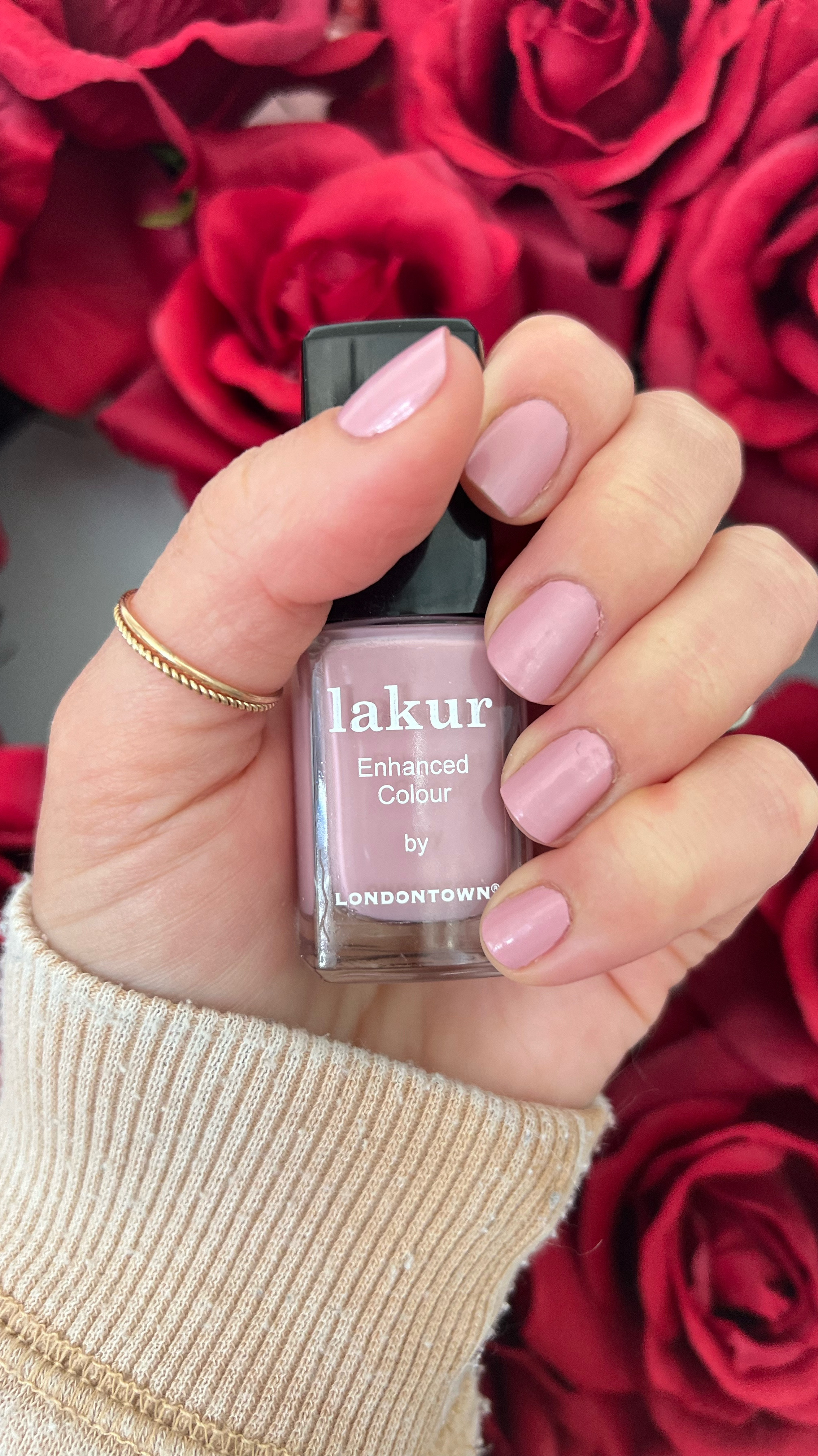 My new favorite nail color from my favorite clean beauty brand🫶 clean, nontoxic, nourishing nail caree

#LTKBeauty #LTKWatchNow #LTKFindsUnder50