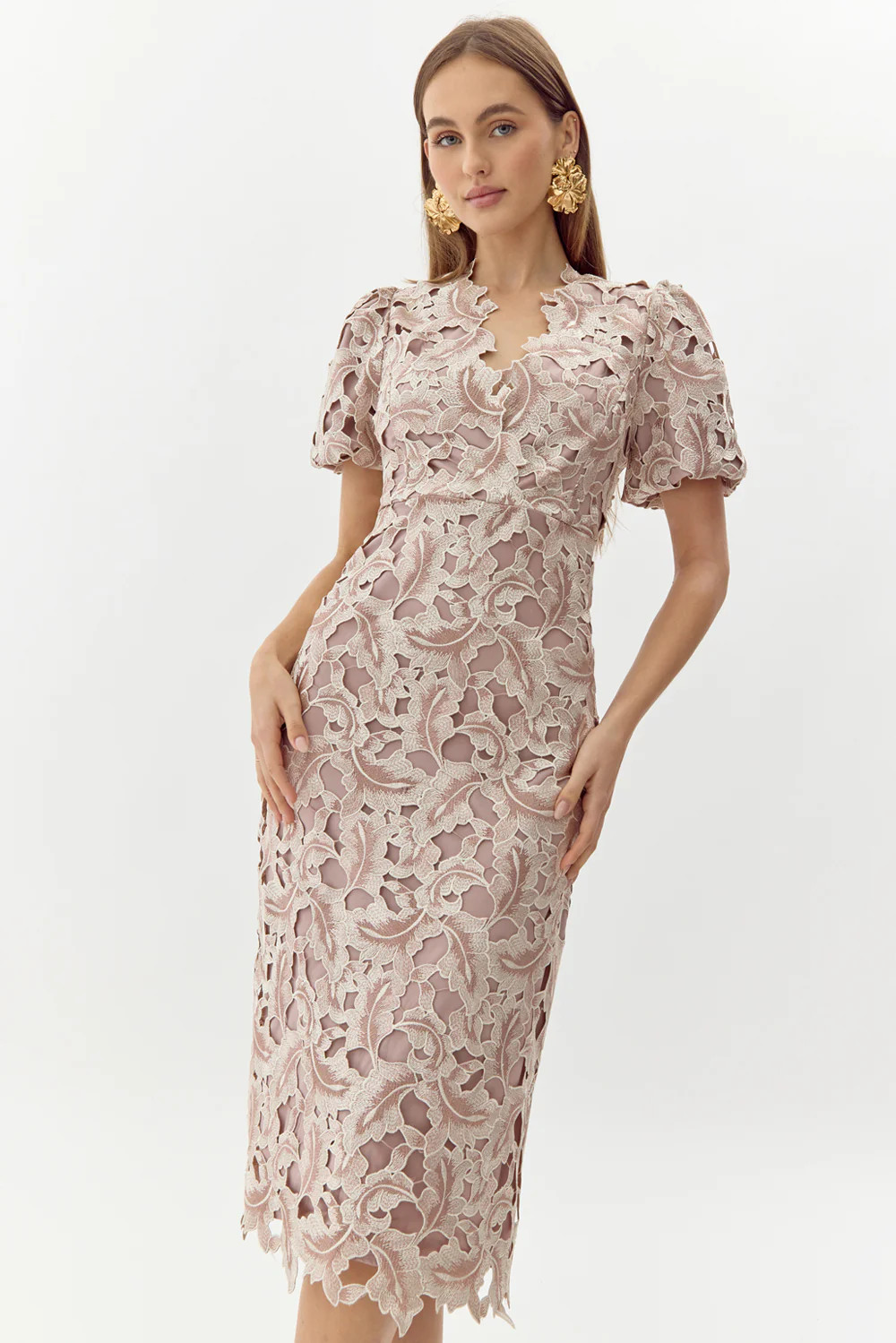 Chantelle Scalloped Lace Midi Dress | Adelyn Rae