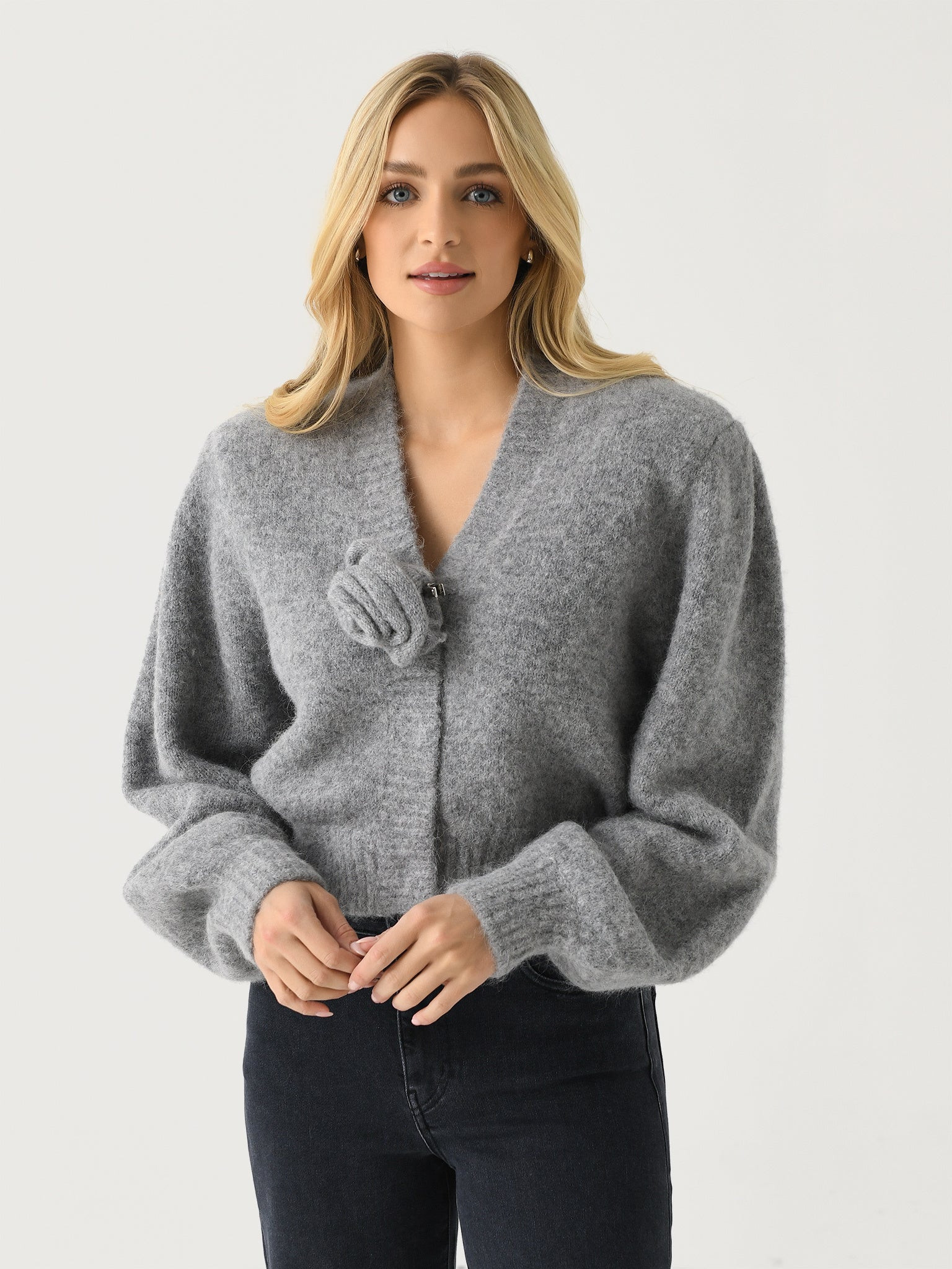 ROTATE
                      
                     Women's Knit Cropped Cardigan | Saint Bernard