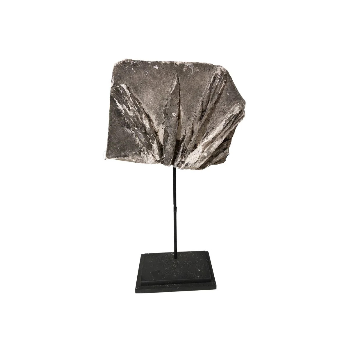 Plaster Decoration on Stand
 – Paloma and Co. | Paloma & Co.