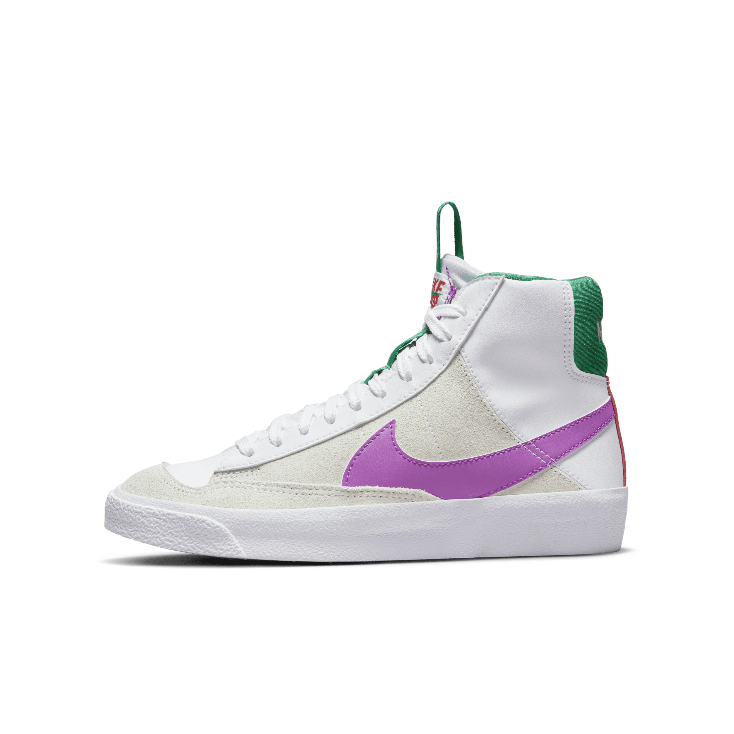 Nike Blazer Mid '77 D Big Kids' Shoes in White, Size: 7Y | DQ6084-101 | Nike (US)