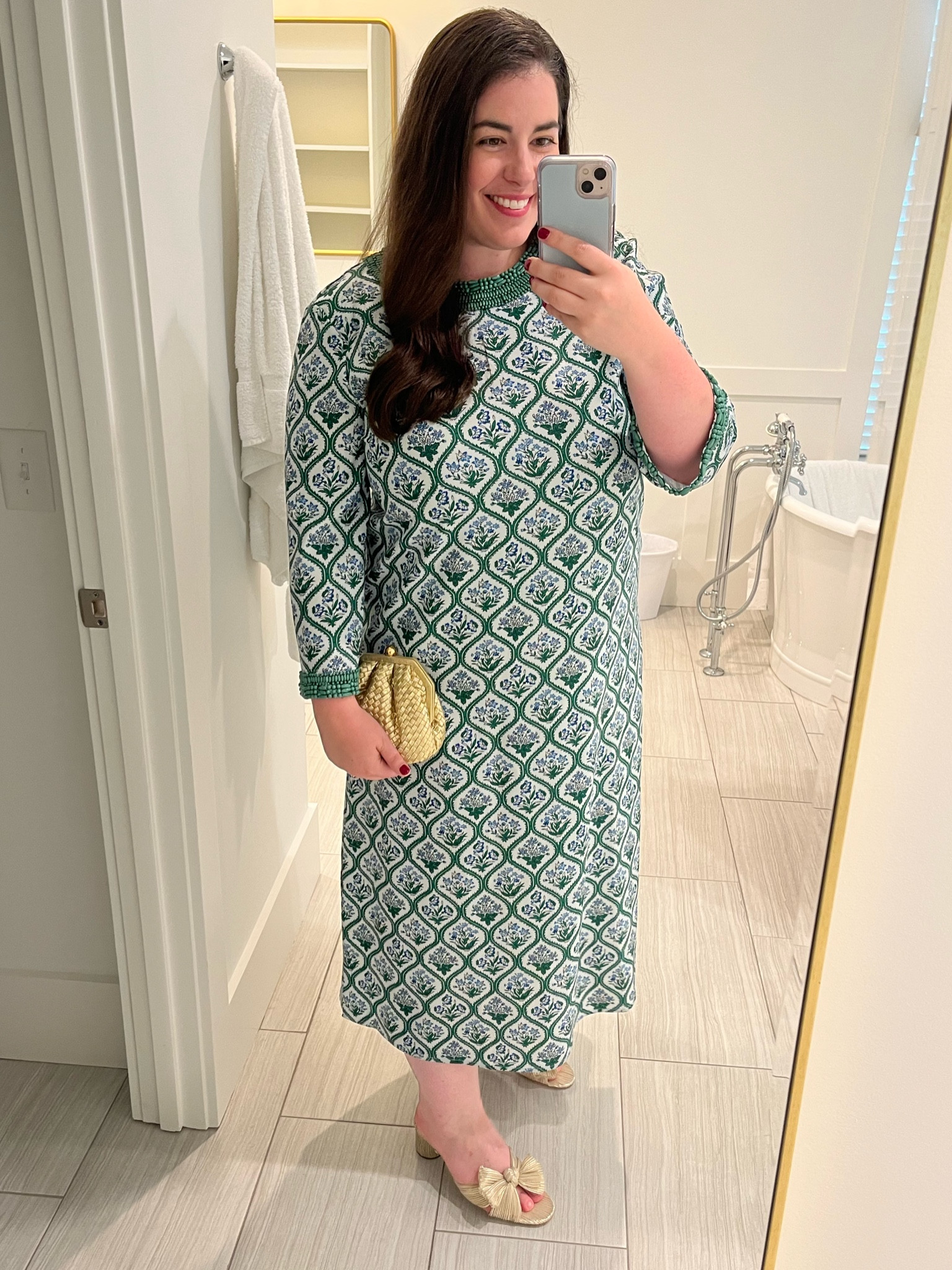 The perfect dress for a fall wedding, fancy event, or date night. Runs generously. Size up a full size in the shoes. Bag and earrings are vintage but I found an exact match! Make sure to use code YOUROCK for the dress to get an extra 20% off. 

#LTKHoliday #LTKmidsize #LTKwedding