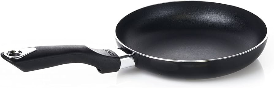 IMUSA USA Nonstick Bistro Saute Pan 8-Inch, Black | Amazon (US)