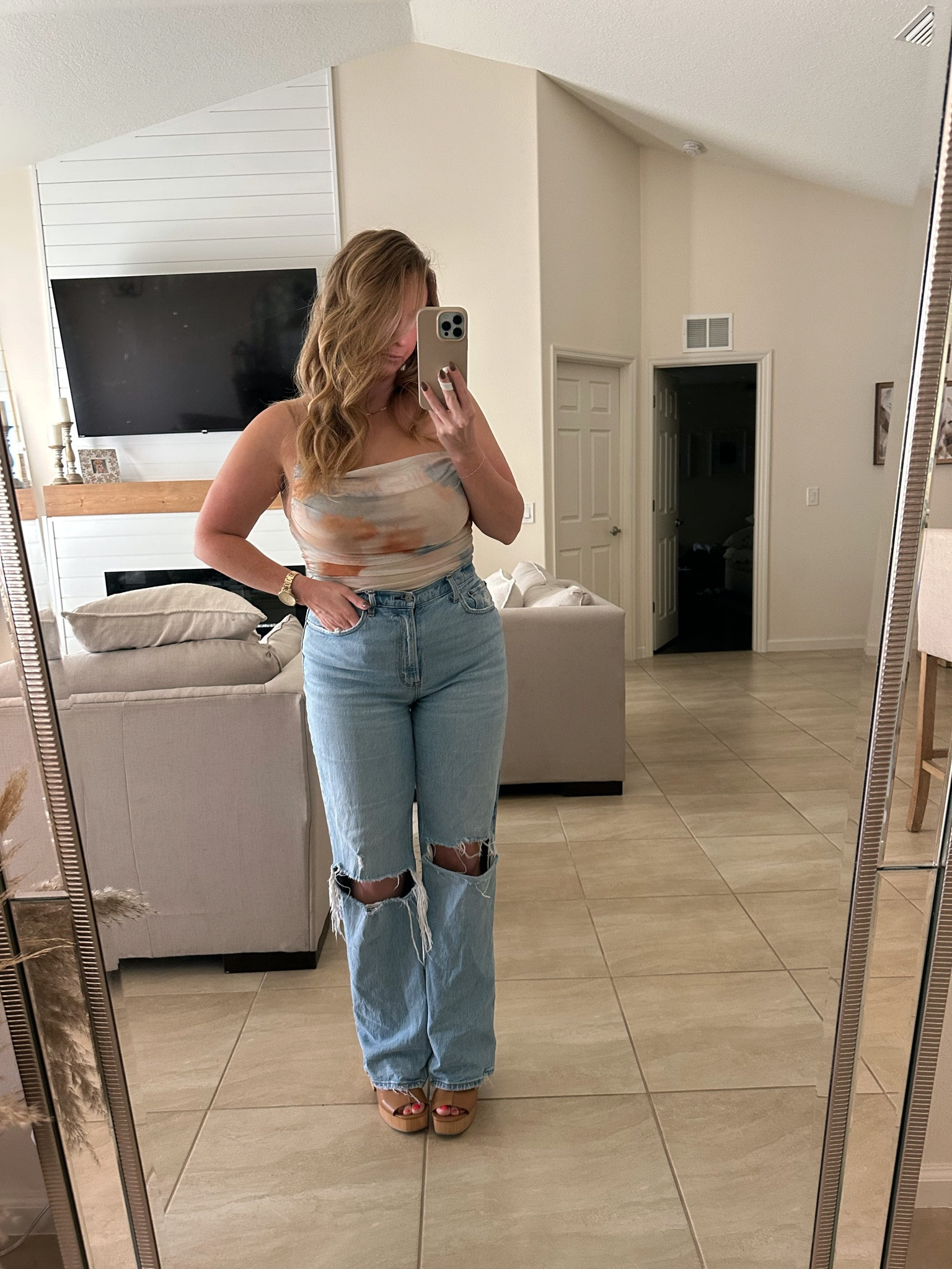 Daytime outfit of the day✨

Doing some exciting shopping today 

Abercrombie | denim | jeans | fall | SHEIN | outfit ideas 


#LTKFindsUnder100 #LTKFindsUnder50 #LTKStyleTip