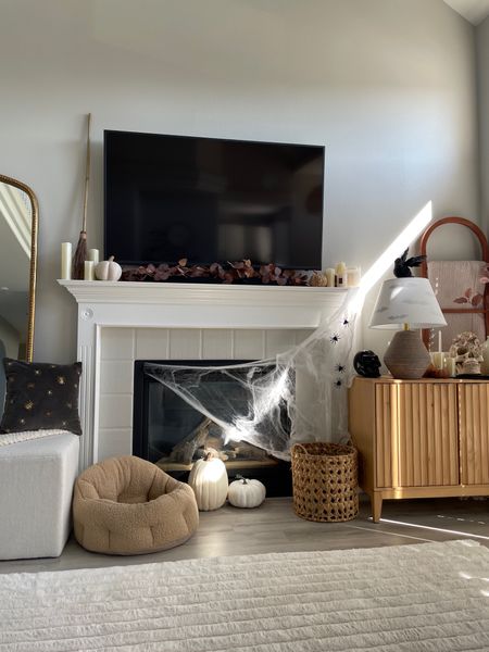 Halloween decor
Living room
Mantle decor 


#LTKHalloween #LTKhome #LTKSeasonal